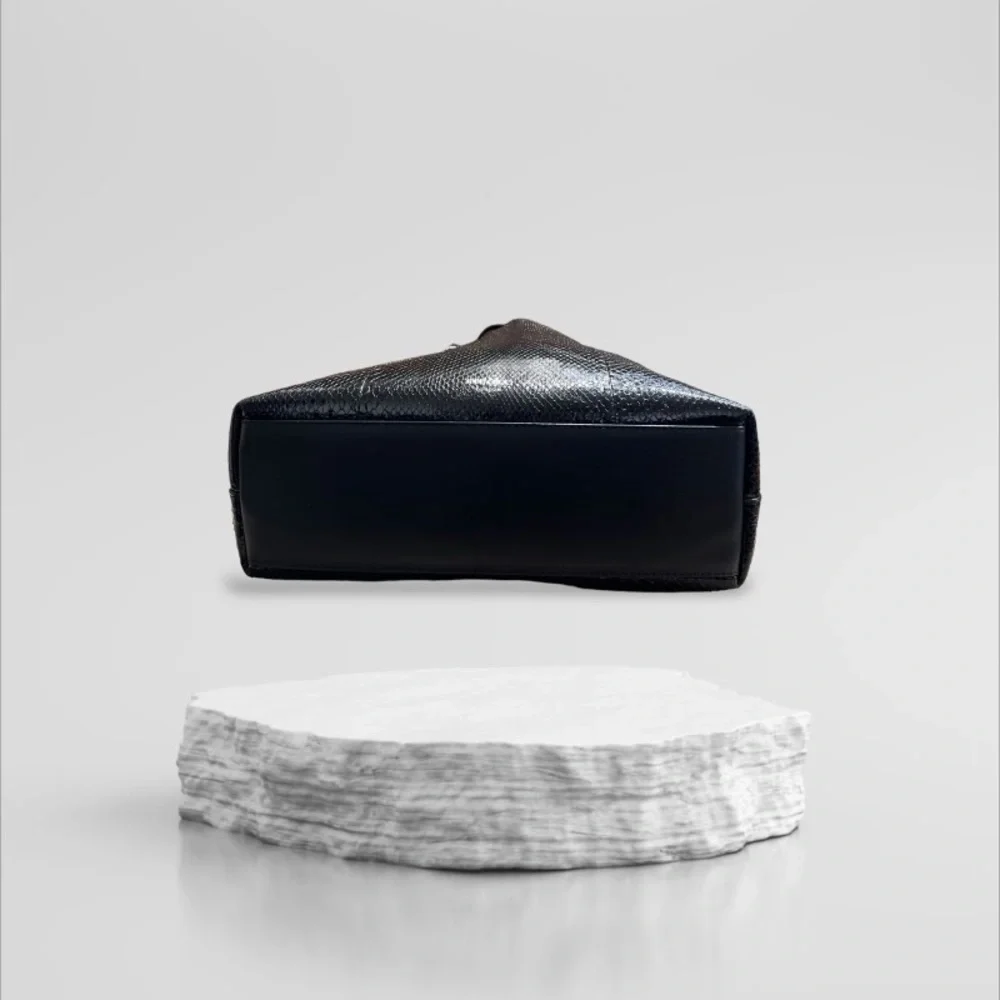 Python Tote - Picture 6 of 10